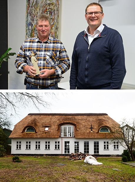 Øverste er det Benny Seeberg Hansen der modtager prisen af Brian Jacobsen og nederst er det Lille Barsbøl, Ørstedvej 23. Fotos: LLN Press (Leif Christensen).